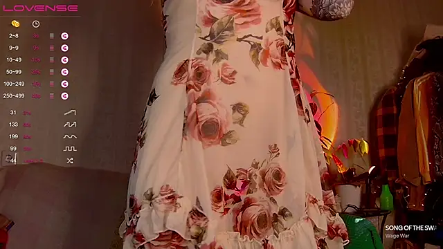 IttyKitty online show from April 11, 11:20 pm