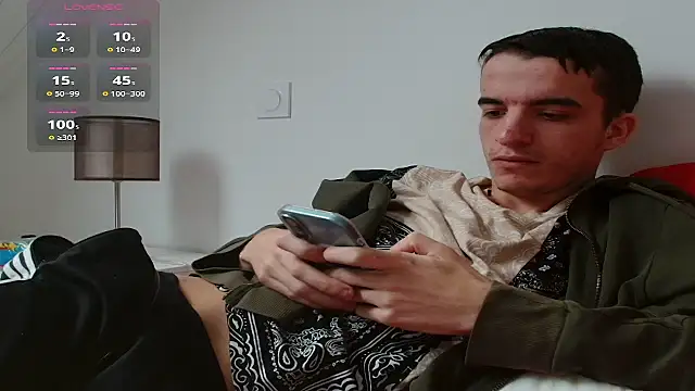 Tombgy07 online show from December 5, 1:31 pm