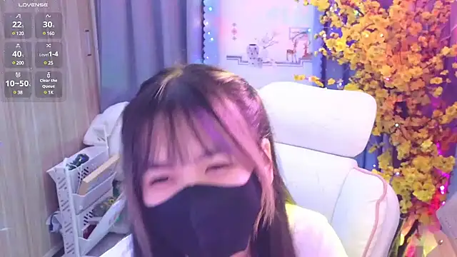 Your-Sunshine online show from February 3, 7:21 pm