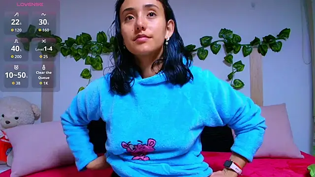 tati cardenas online show from October 17, 4:59 am