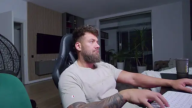 UbbeViking online show from January 10, 10:46 pm