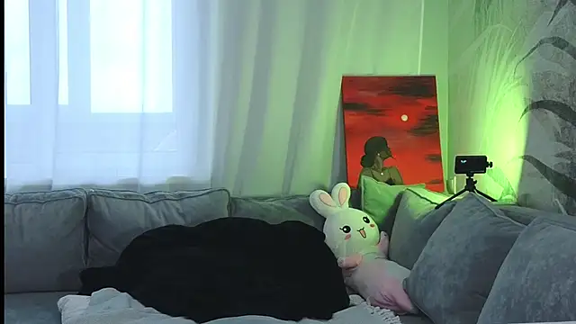 Snapshot of lily__foster chatting on January 19, 10:06 am lily foster online show from January 19, 10:06 am