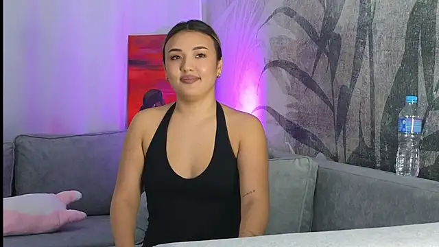 Snapshot of lily__foster chatting on March 4, 1:38 pm lily foster online show from March 4, 1:38 pm