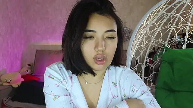 Snapshot of lily__foster chatting on October 24, 4:53 am lily foster online show from October 24, 4:53 am