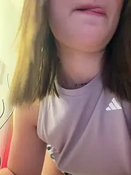 Megan lu2 online show from May 29, 4:21 am