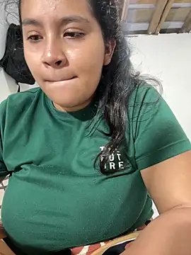 moncerrat luna online show from April 2, 12:41 am