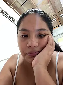 moncerrat luna online show from July 9, 8:24 pm