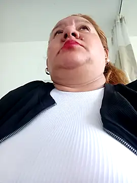Snapshot of HORNY_MATURE25 chatting on January 4, 6:30 pm HORNY MATURE25 online show from January 4, 6:30 pm
