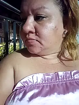 Snapshot of HORNY_MATURE25 chatting on February 25, 12:36 am HORNY MATURE25 online show from February 25, 12:36 am