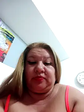 Snapshot of HORNY_MATURE25 chatting on March 12, 3:35 am HORNY MATURE25 online show from March 12, 3:35 am
