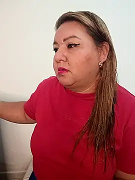 HORNY MATURE25 online show from February 4, 1:22 am