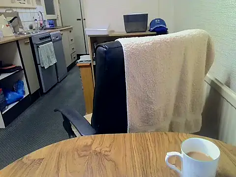 daddyflash online show from April 2, 8:28 pm