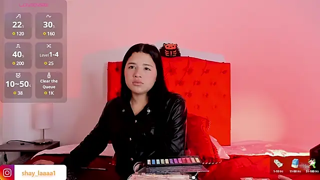 Snapshot of aliice_walker_ chatting on December 28, 12:24 pm aliice walker online show from December 28, 12:24 pm