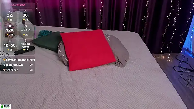 goodnightkitty online show from March 8, 2:04 am