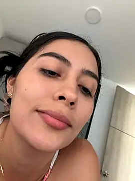 Sophie  Foxxx online show from November 15, 8:05 pm