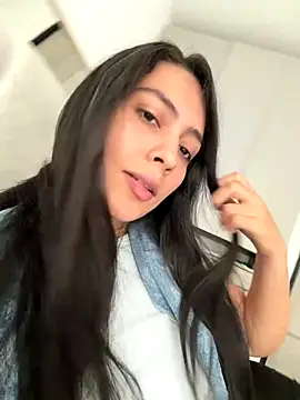 Sophie  Foxxx online show from November 17, 6:35 pm