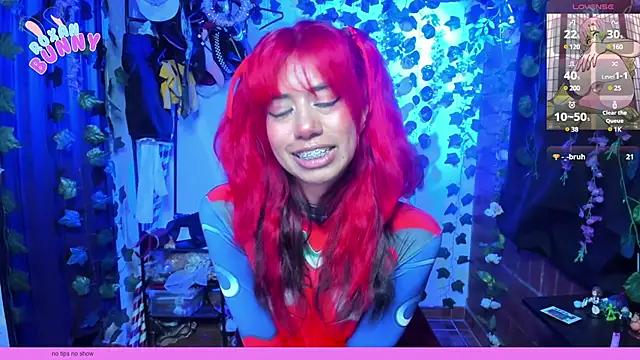 Snapshot of Roxanbunny1 chatting on March 7, 4:02 am Roxanbunny1 online show from March 7, 4:02 am