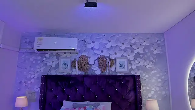 Snapshot of dalila_salazar chatting on July 24, 3:15 am dalila salazar online show from July 24, 3:15 am