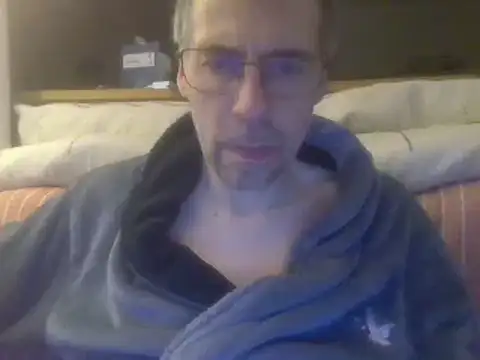 ptitcanard60600 online show from February 9, 10:32 pm