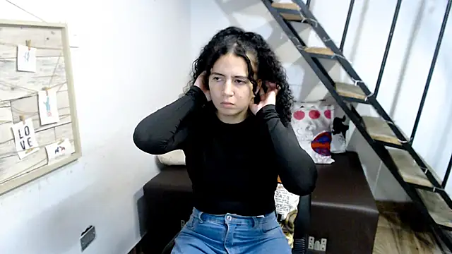 Snapshot of samantha_baby_ chatting on February 15, 2:58 am samantha baby online show from February 15, 2:58 am