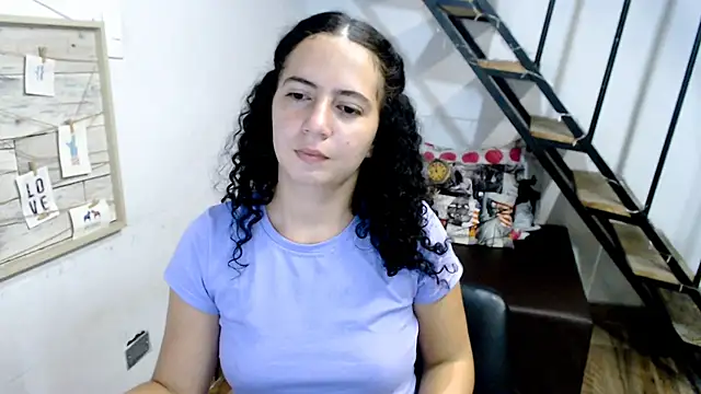 Snapshot of samantha_baby_ chatting on March 1, 1:22 am samantha baby online show from March 1, 1:22 am