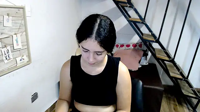 Snapshot of samantha_baby_ chatting on March 6, 9:09 pm samantha baby online show from March 6, 9:09 pm