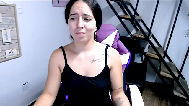 Snapshot of samantha_baby_ chatting on September 27, 7:41 pm samantha baby online show from September 27, 7:41 pm