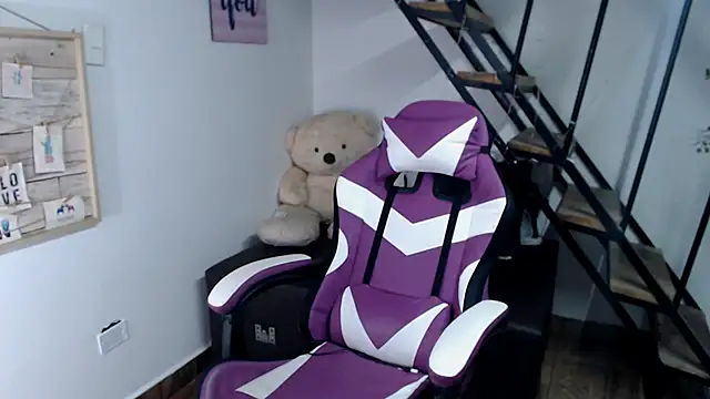 Snapshot of samantha_baby_ chatting on October 12, 4:28 pm samantha baby online show from October 12, 4:28 pm