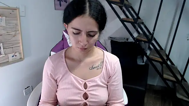 Snapshot of samantha_baby_ chatting on October 21, 8:53 pm samantha baby online show from October 21, 8:53 pm