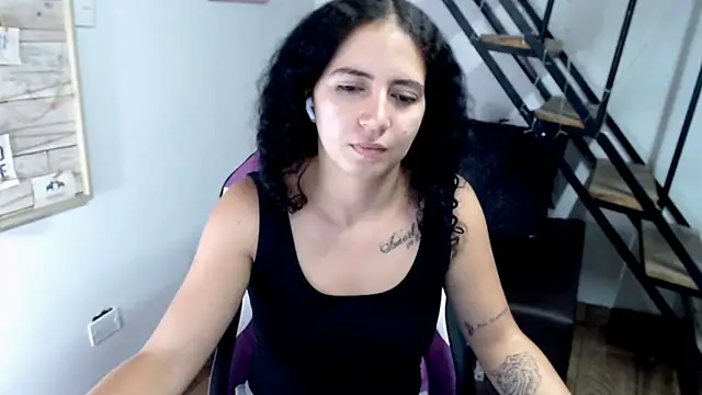 Snapshot of samantha_baby_ chatting on October 28, 8:11 pm samantha baby online show from October 28, 8:11 pm