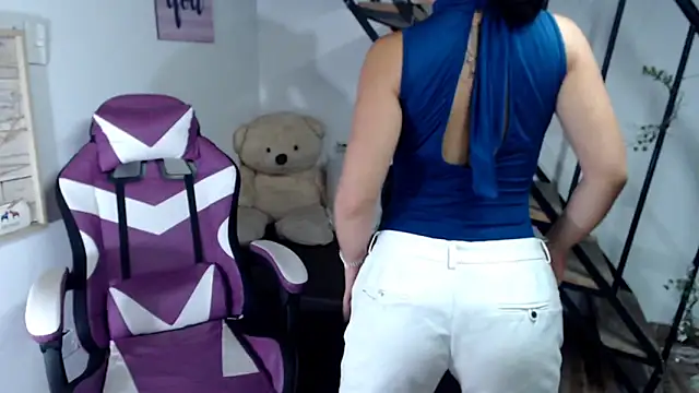 Snapshot of samantha_baby_ chatting on November 15, 5:42 pm samantha baby online show from November 15, 5:42 pm