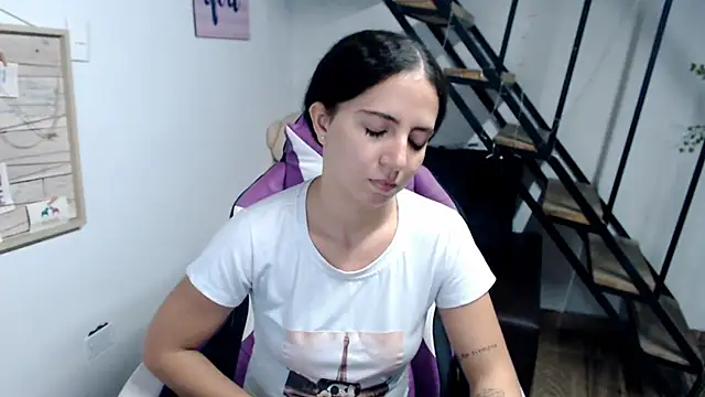 Snapshot of samantha_baby_ chatting on November 24, 5:34 pm samantha baby online show from November 24, 5:34 pm