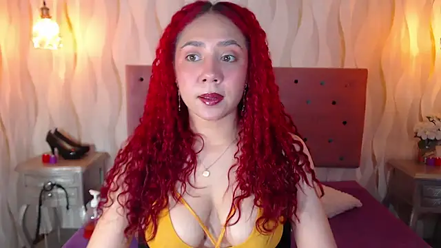 IsabelaLatina online show from March 17, 2:20 pm