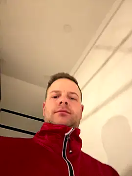 Snapshot of Danii0790 chatting on December 18, 4:51 am Danii0790 online show from December 18, 4:51 am