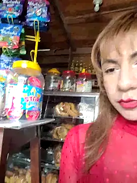 Evehampy online show from April 3, 6:50 pm