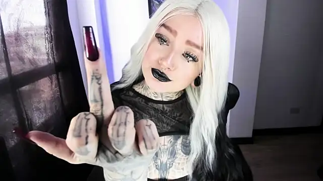 Snapshot of Anaii_Gomez chatting on November 5, 5:46 pm Anaii Gomez online show from November 5, 5:46 pm