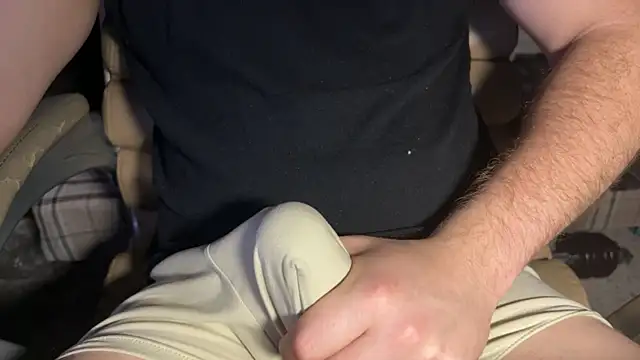 Snapshot of Materdox chatting on December 2, 3:07 pm Materdox online show from December 2, 3:07 pm