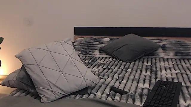 Snapshot of YourSweetSinn chatting on January 12, 3:36 pm YourSweetSinn online show from January 12, 3:36 pm