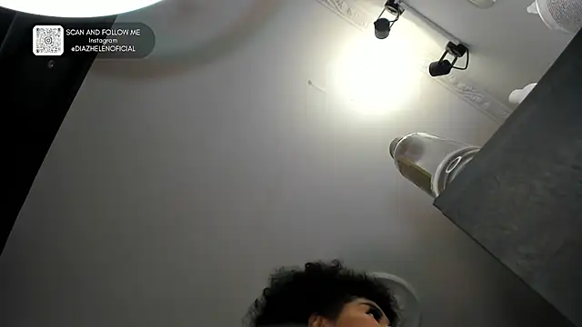 Apotheosis01 online show from April 5, 10:29 pm