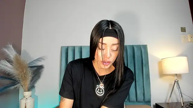 NoraDasilva online show from February 23, 11:24 pm