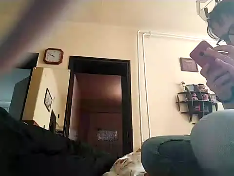 Snapshot of popperspair chatting on January 29, 8:51 am popperspair online show from January 29, 8:51 am