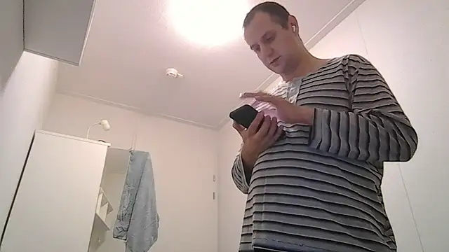 Snapshot of popperspair chatting on September 22, 12:23 am popperspair online show from September 22, 12:23 am