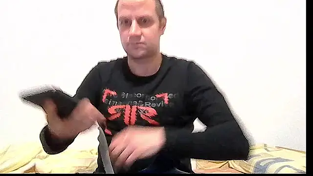 Snapshot of popperspair chatting on February 23, 9:23 pm popperspair online show from February 23, 9:23 pm