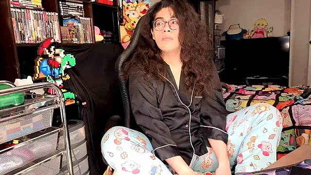 ShinyCherub online show from April 14, 9:59 am