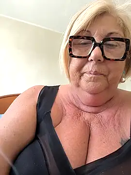 Merilulla online show from April 10, 2:22 pm