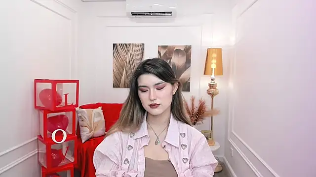 AnneTLi online show from February 8, 3:21 am