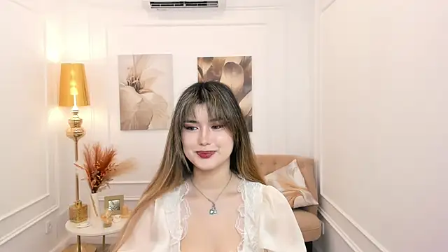 AnneTLi online show from March 27, 3:12 am