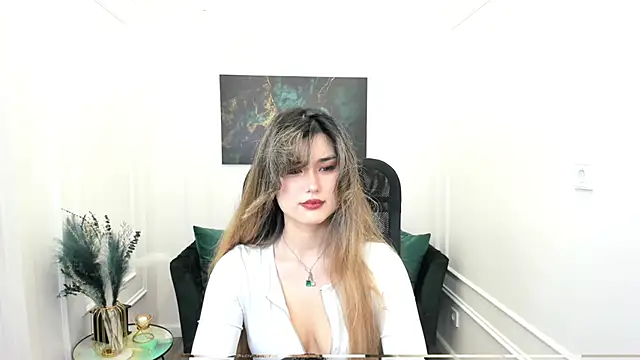 AnneTLi online show from May 29, 3:26 am