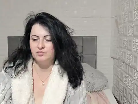 Lillian2 online show from January 24, 6:56 pm