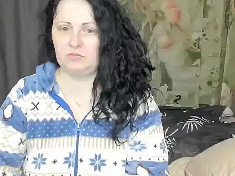 Snapshot of Lillian2 chatting on April 26, 7:11 pm Lillian2 online show from April 26, 7:11 pm